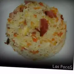 Delicioso arroz Nelba preparado en Thermomix, con trocitos de jamón y zanahoria. ¡Un plato completo y sabroso!