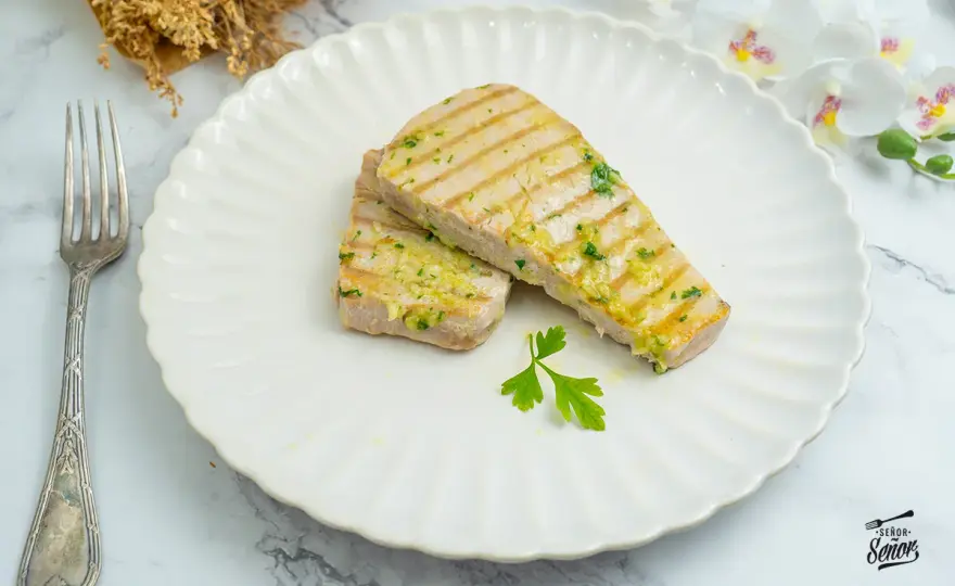 Atún a la plancha perfecto - Jugoso y sellado: la guía definitiva