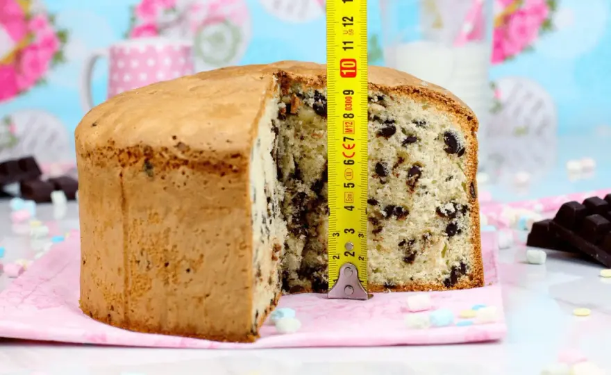 Bizcocho de vainilla perfecto - alto, tierno y jugoso