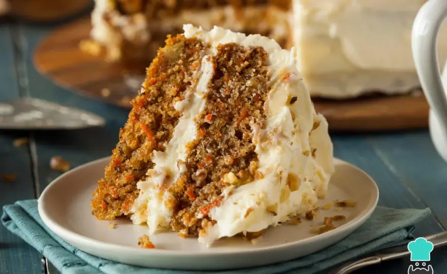 Tarta de Zanahoria Perfecta - Húmeda, Jugosa y Fácil