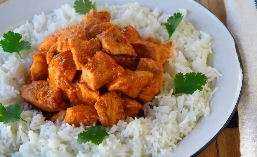 Pollo Tikka Masala - La receta perfecta para un curry cremoso
