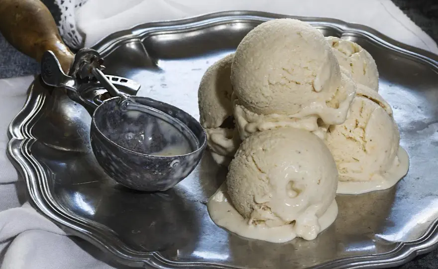 Helado de plátano casero - Cremoso y sin máquina