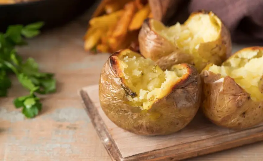 Patatas asadas al horno con papel de aluminio - Tiernas y perfectas